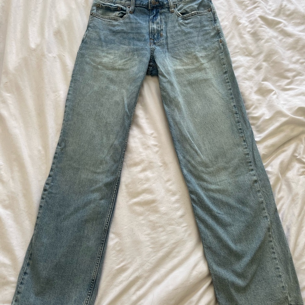 Old Navy Blue Relaxed Jeans with Vintage Fading